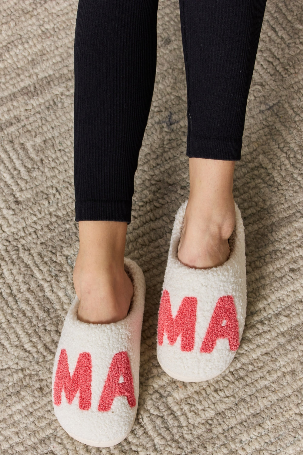 Mama’s Cozy Slippers – Soft, Warm, and Oh-So Comfy